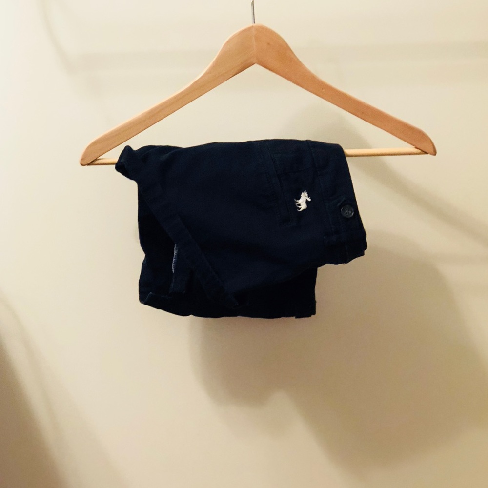 navy abercrombie shorts. size 4